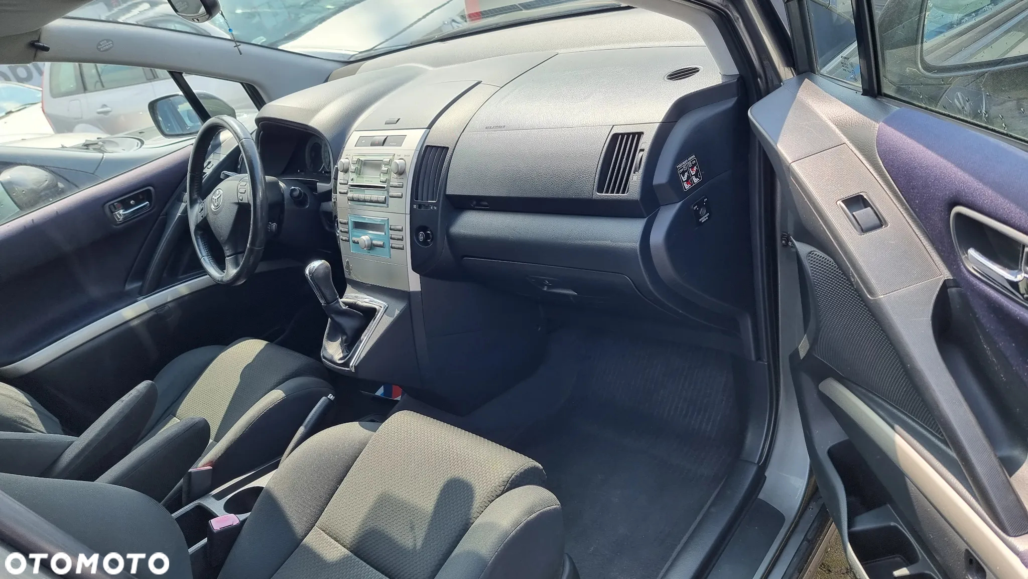 Toyota Corolla 1.8 CE - 7