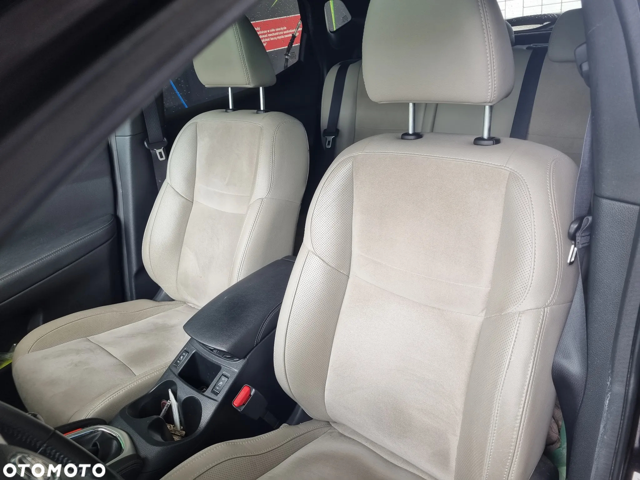 Nissan Qashqai - 13