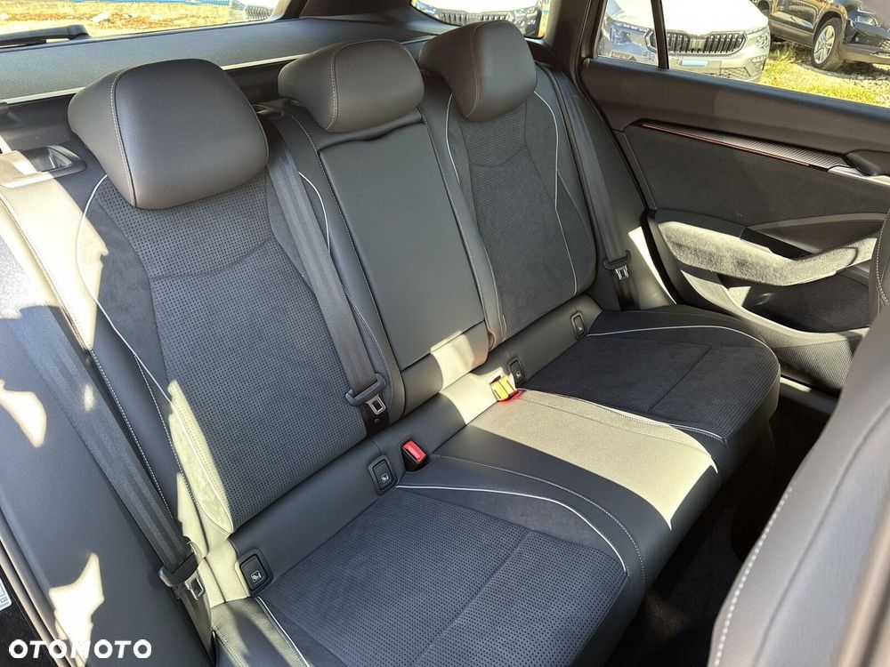 Skoda Superb 2.0 TDI SCR 4x4 Sportline DSG - 20