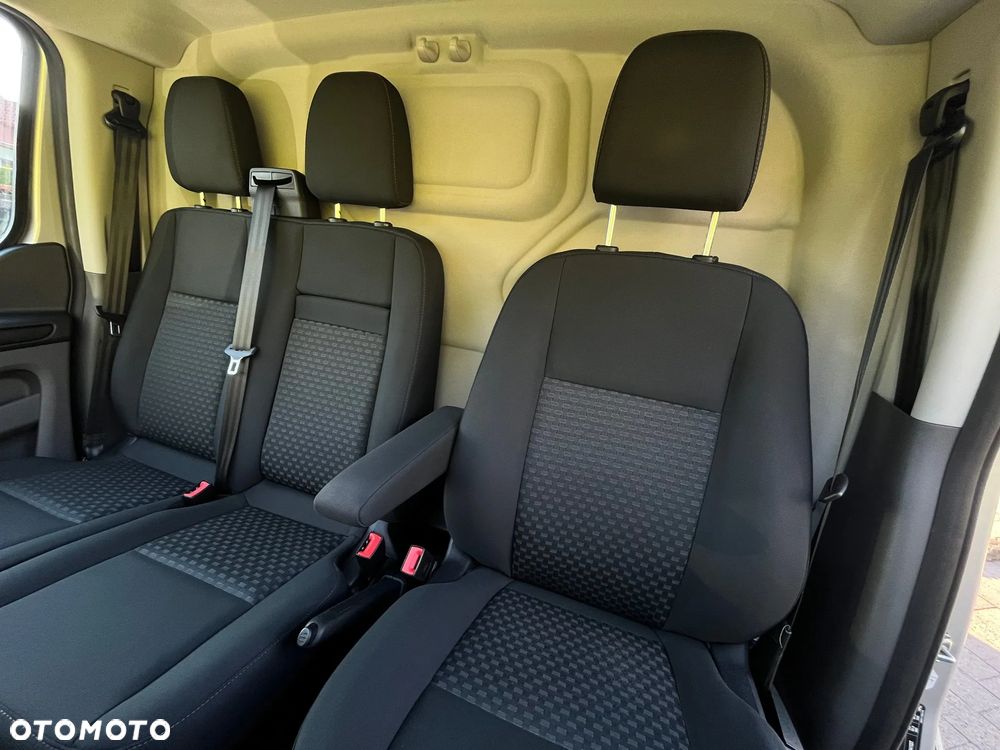 Ford Transit Custom - 24