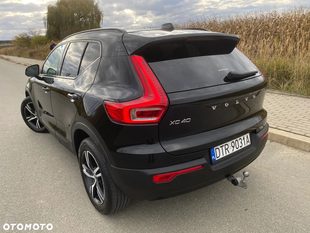 Volvo XC 40 T3 R-Design - 6