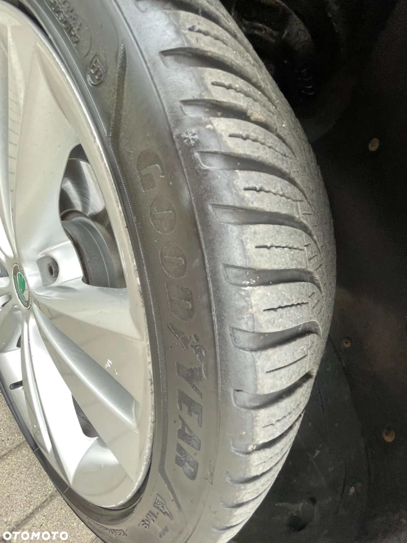 Skoda Octavia Combi 2.0 TDI CR DPF RS - 33