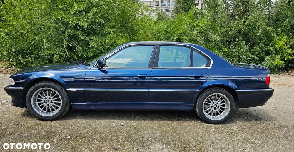 BMW Seria 7 735i L - 2