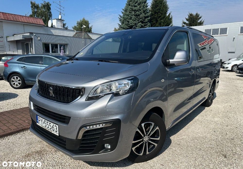 Peugeot Traveller - 1