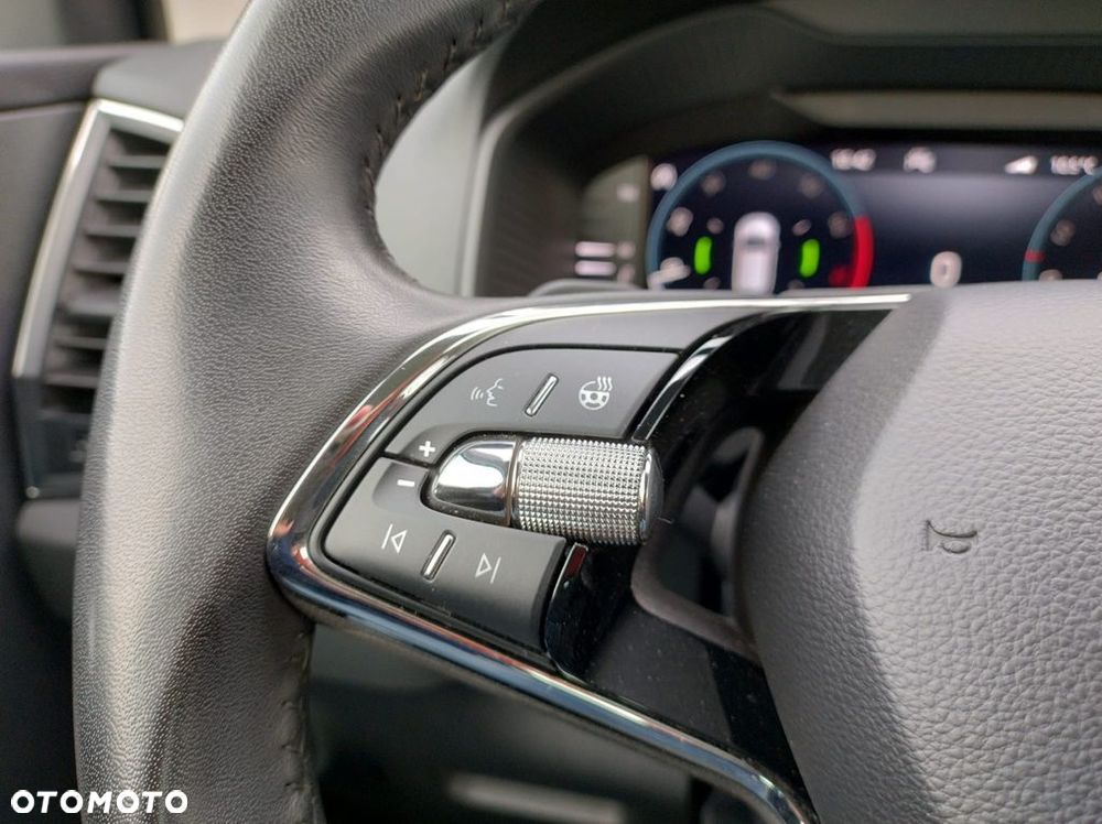 Skoda Karoq 1.5 TSI ACT Style DSG - 25