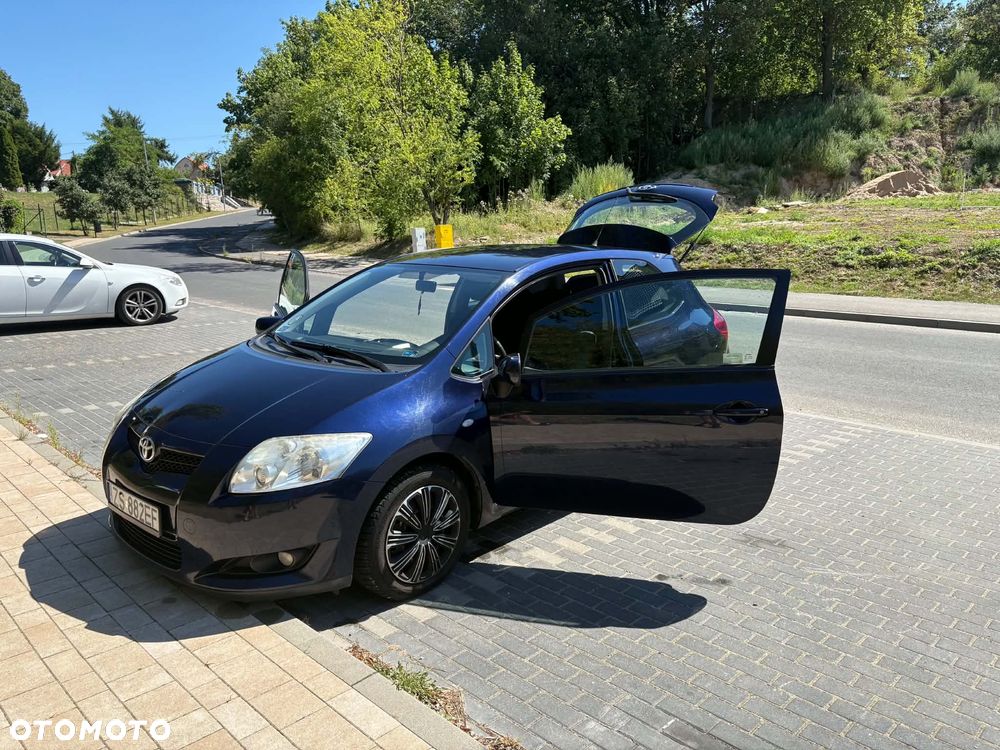 Toyota Auris 1.6 VVT-i Luna - 10