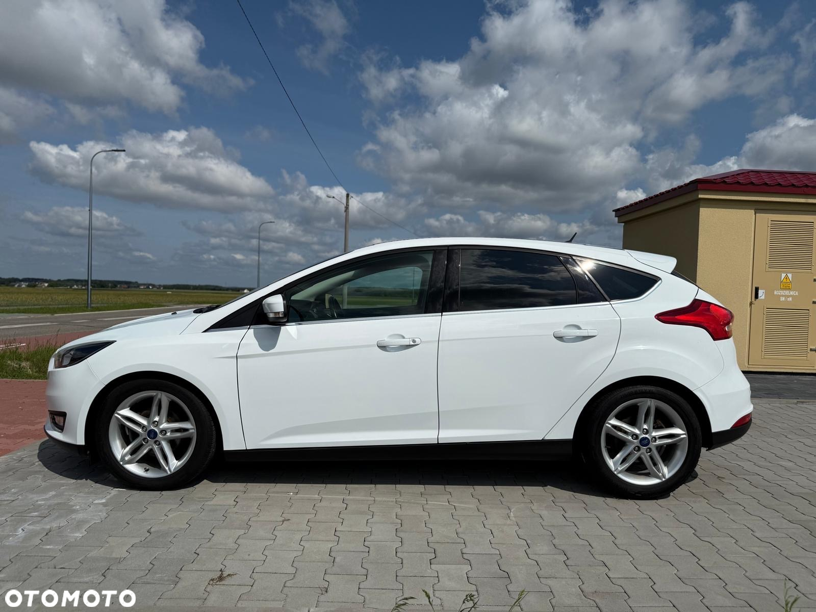 Ford Focus 1.0 EcoBoost Titanium - 8