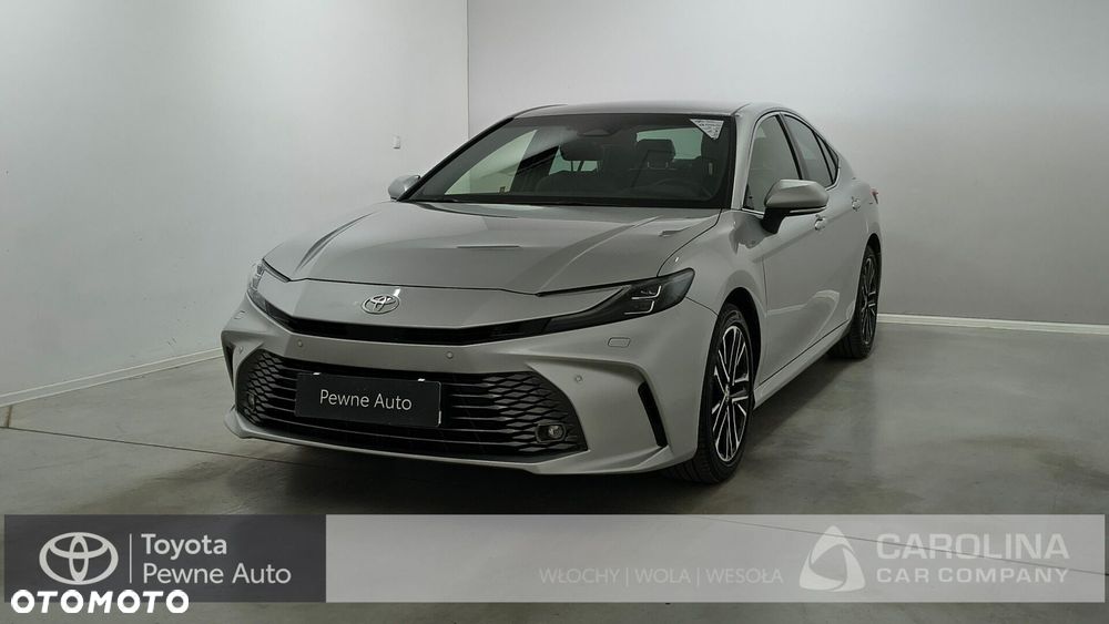 Toyota Camry - 2