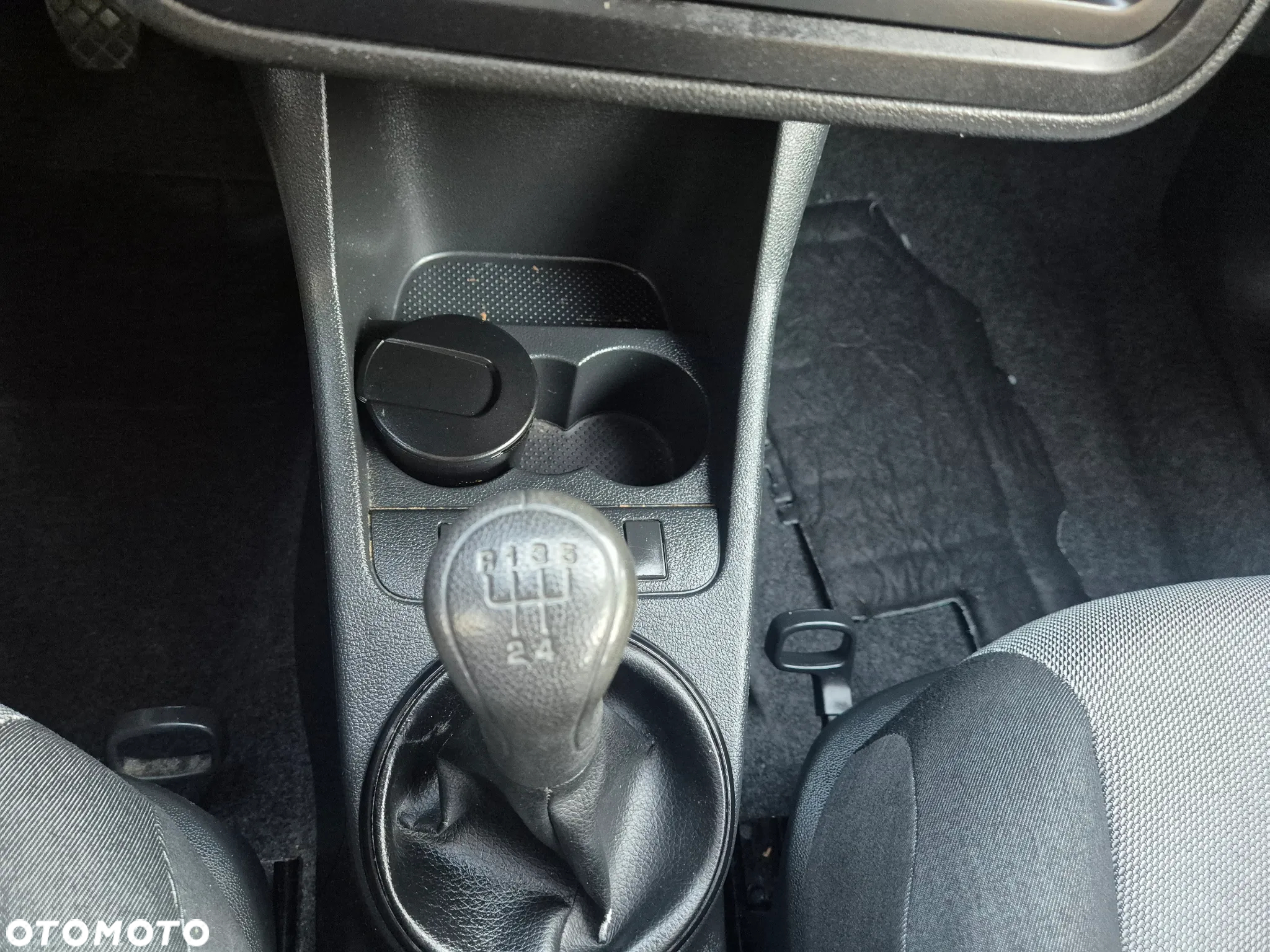 Skoda Roomster 1.2 12V Style - 28