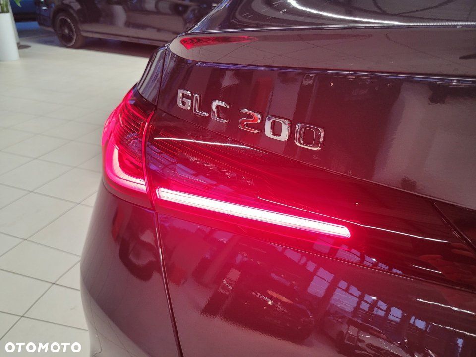 Mercedes-Benz GLC - 8