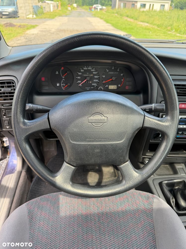 Nissan Primera 2.0 SLX - 16