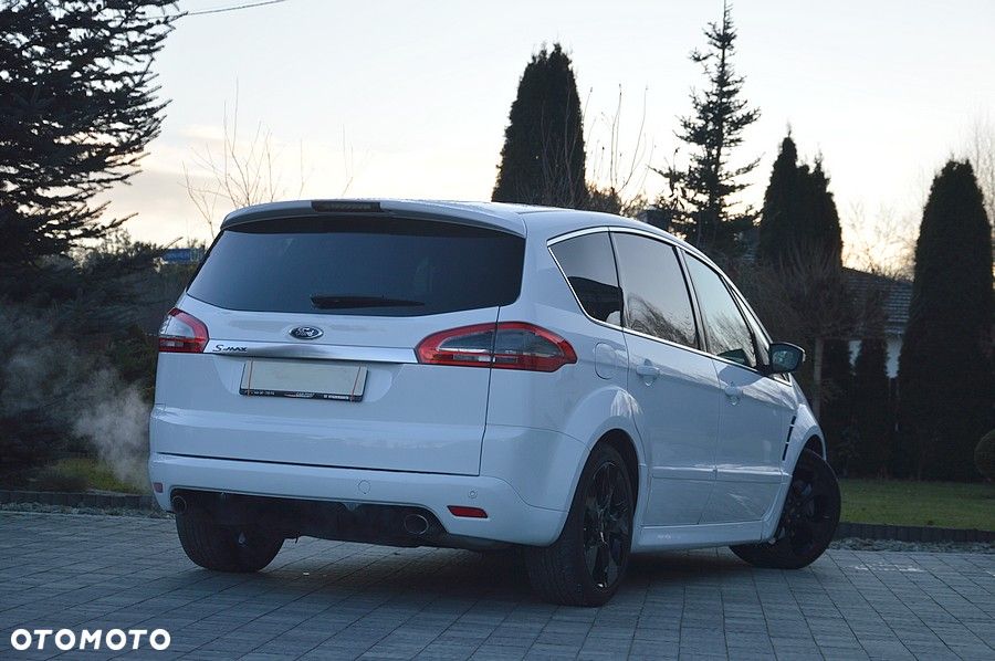 Ford S-Max - 14