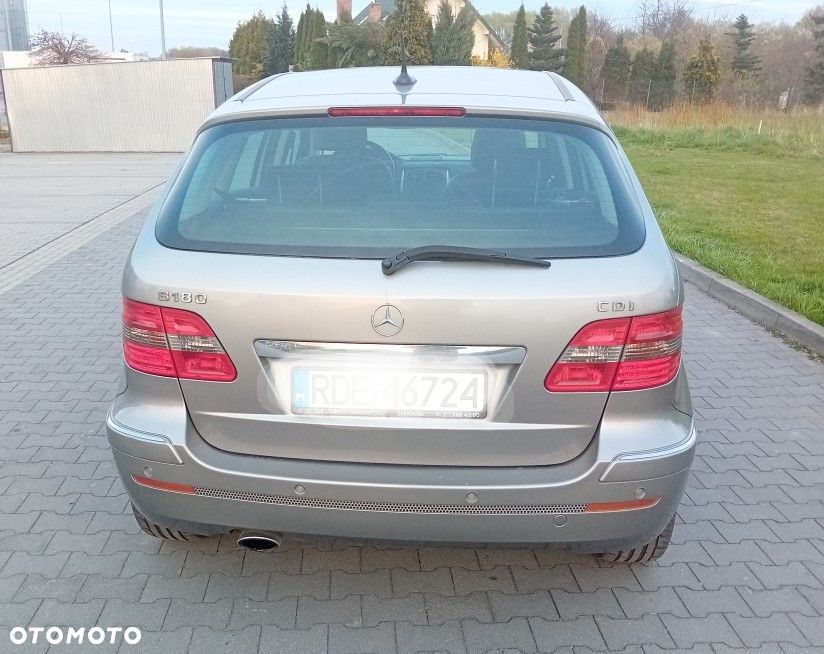 Mercedes-Benz Klasa B 180 CDI - 4