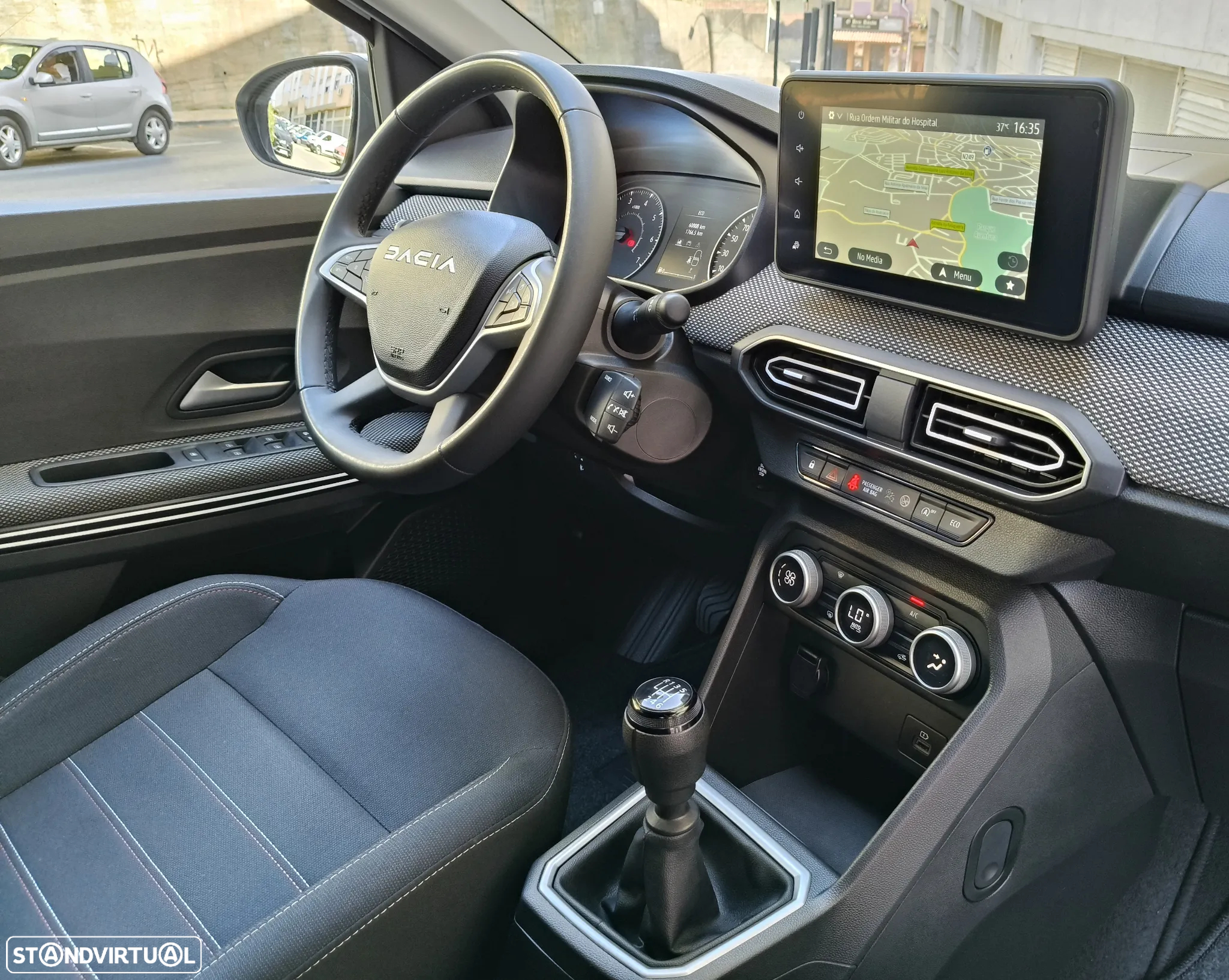 Dacia Jogger 1.0 TCe SL Extreme 7L - 21