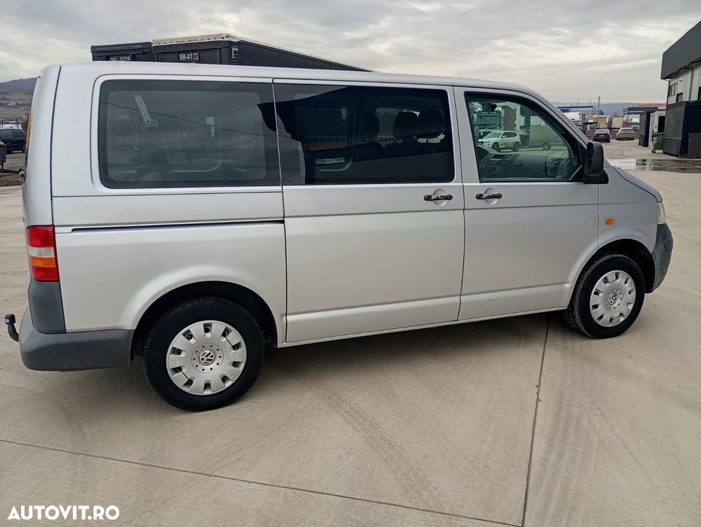 Volkswagen Transporter Shuttle Kurz - 3