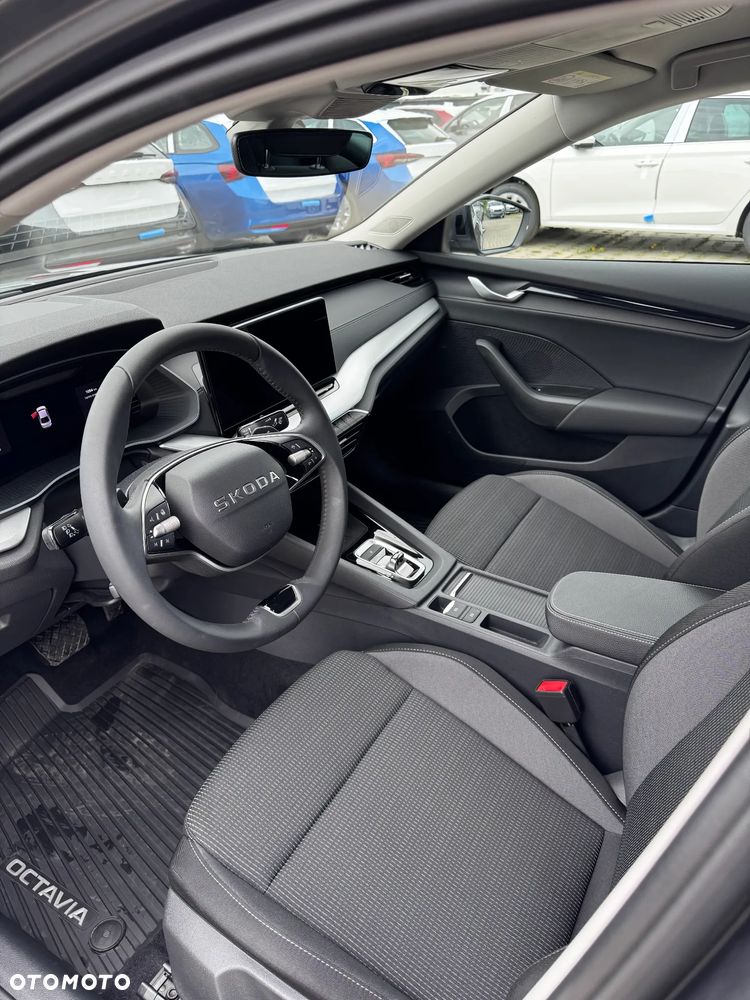 Skoda Octavia 1.5 TSI mHEV Edition 130 Selection DSG - 8