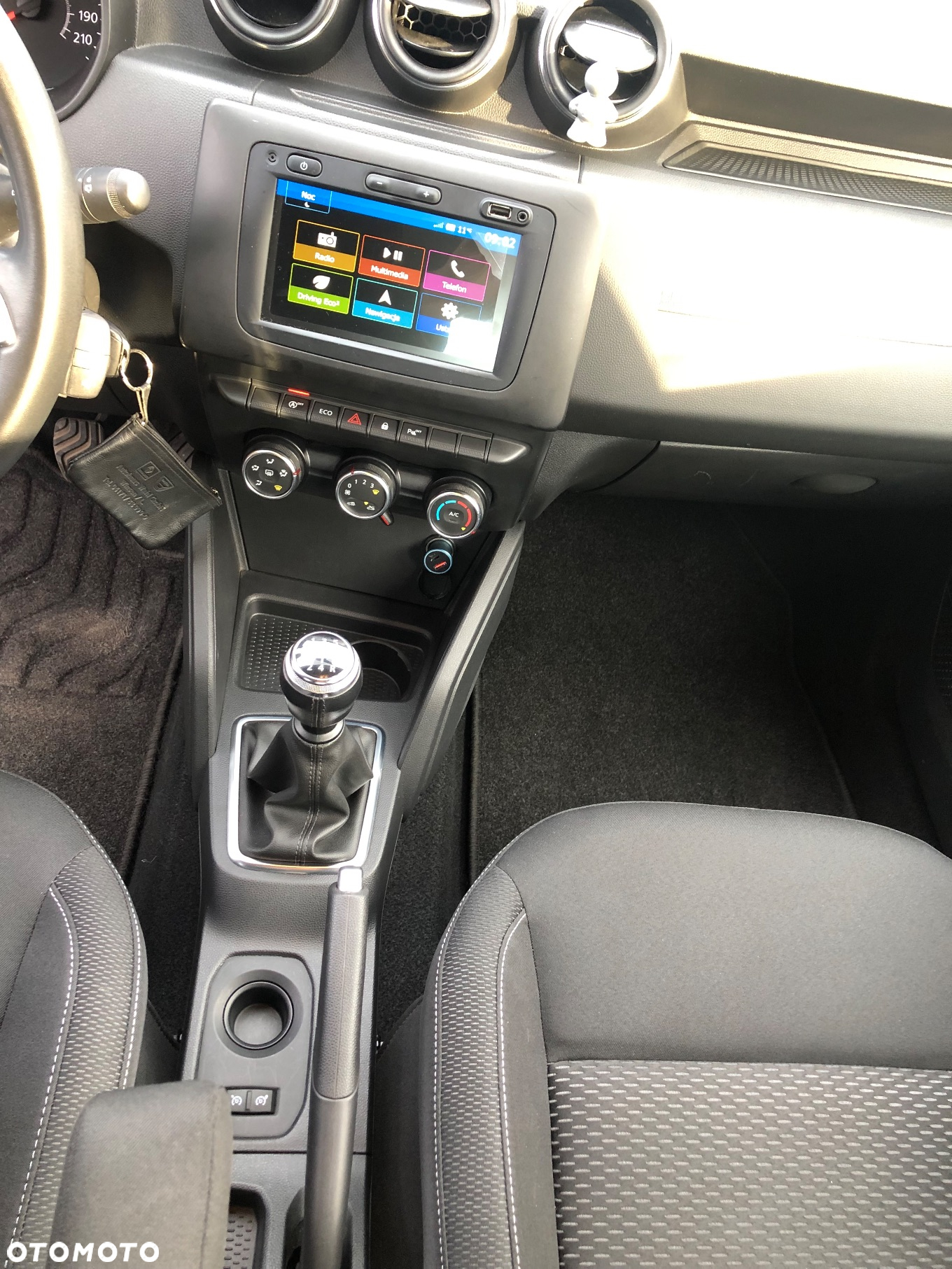Dacia Duster TCe 100 2WD Comfort - 11