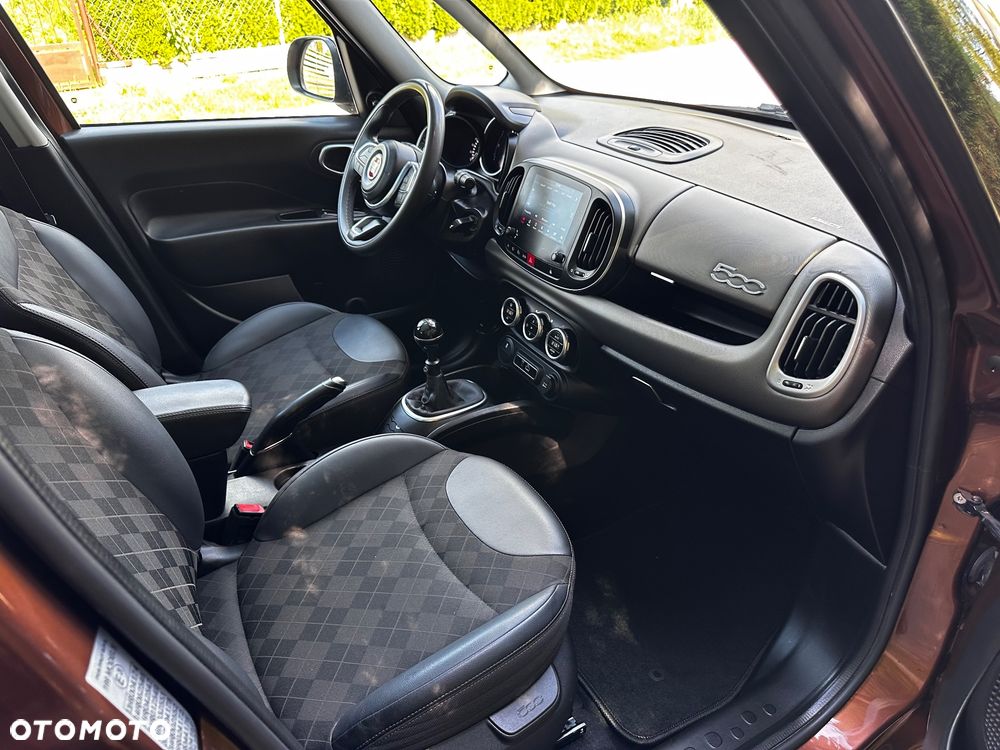 Fiat 500L 1.4 T-Jet 16V Rockstar - 24