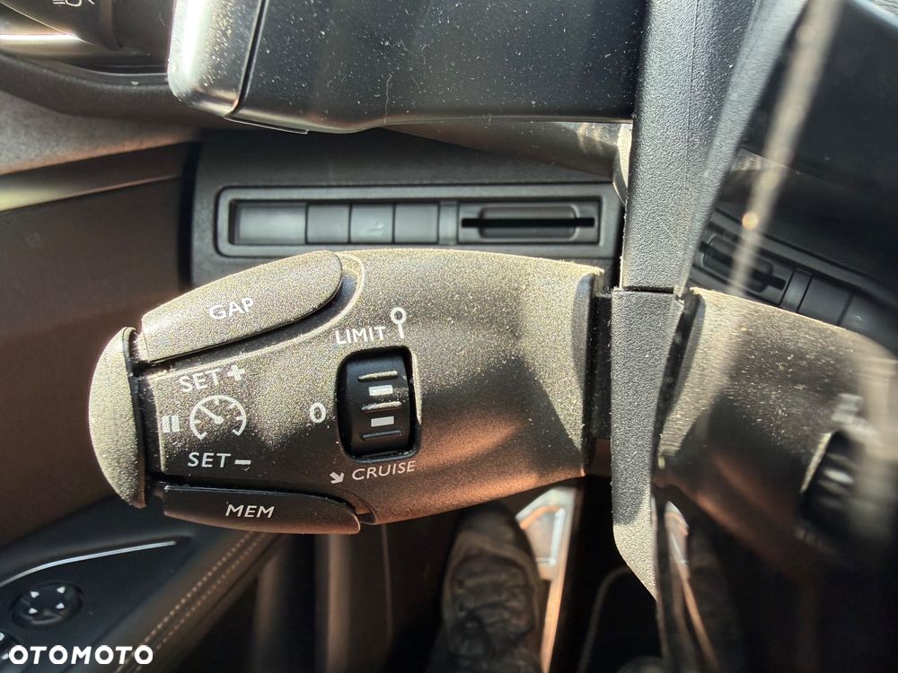 Peugeot 3008 BlueHDi 180 Stop & Start EAT6 GT - 24