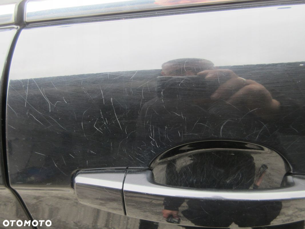 DRZWI PRAWY TYŁ CAPTIVA 19U C100 06-10 - 2
