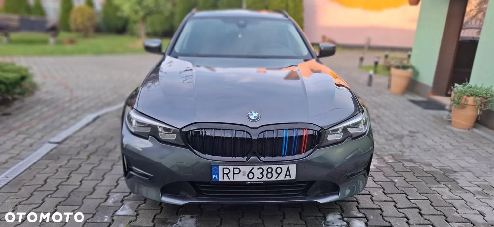 BMW Seria 3 318d Business Edition - 27