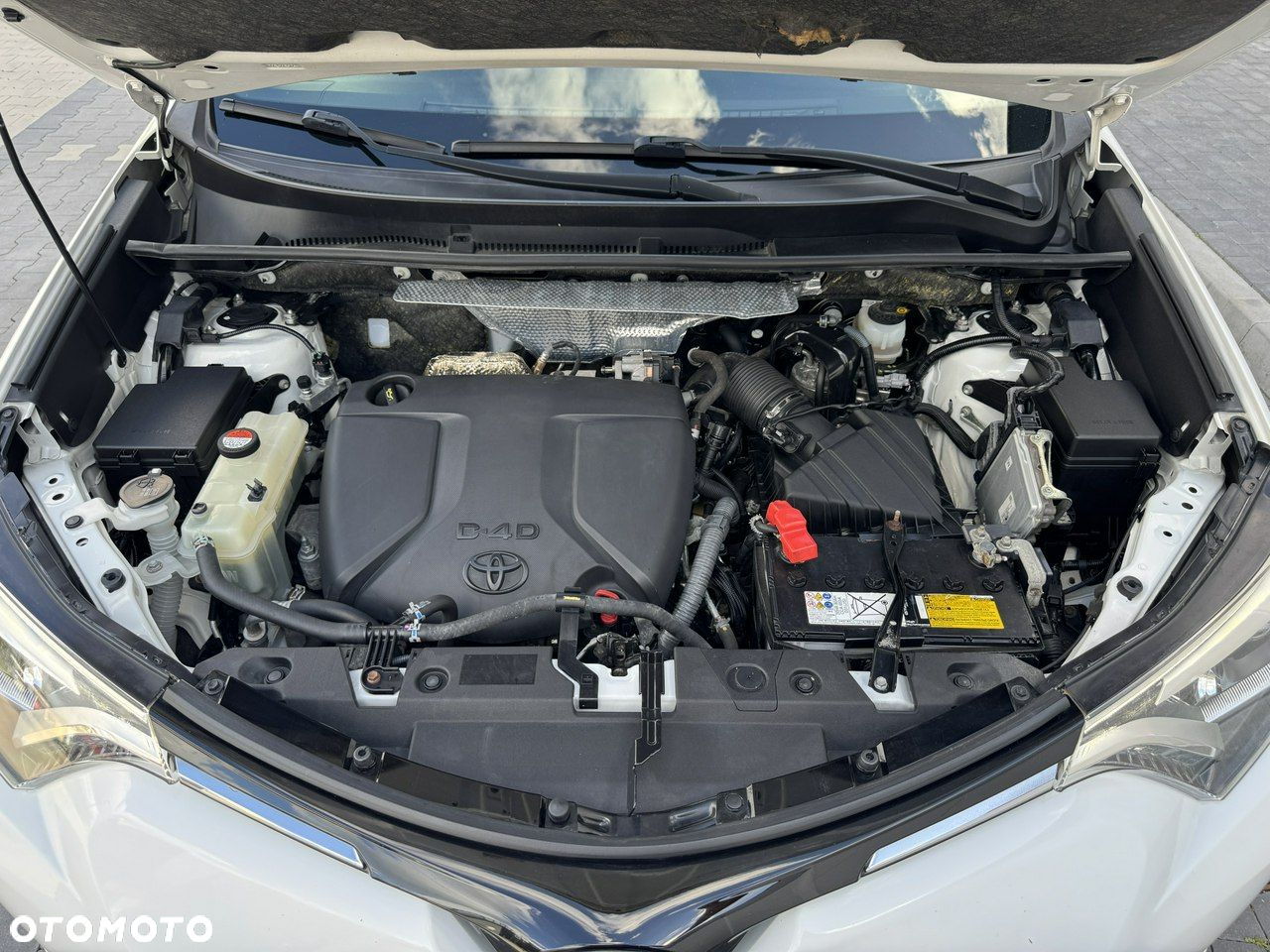 Toyota RAV4 2.0 D-4D Premium 4x2 - 4