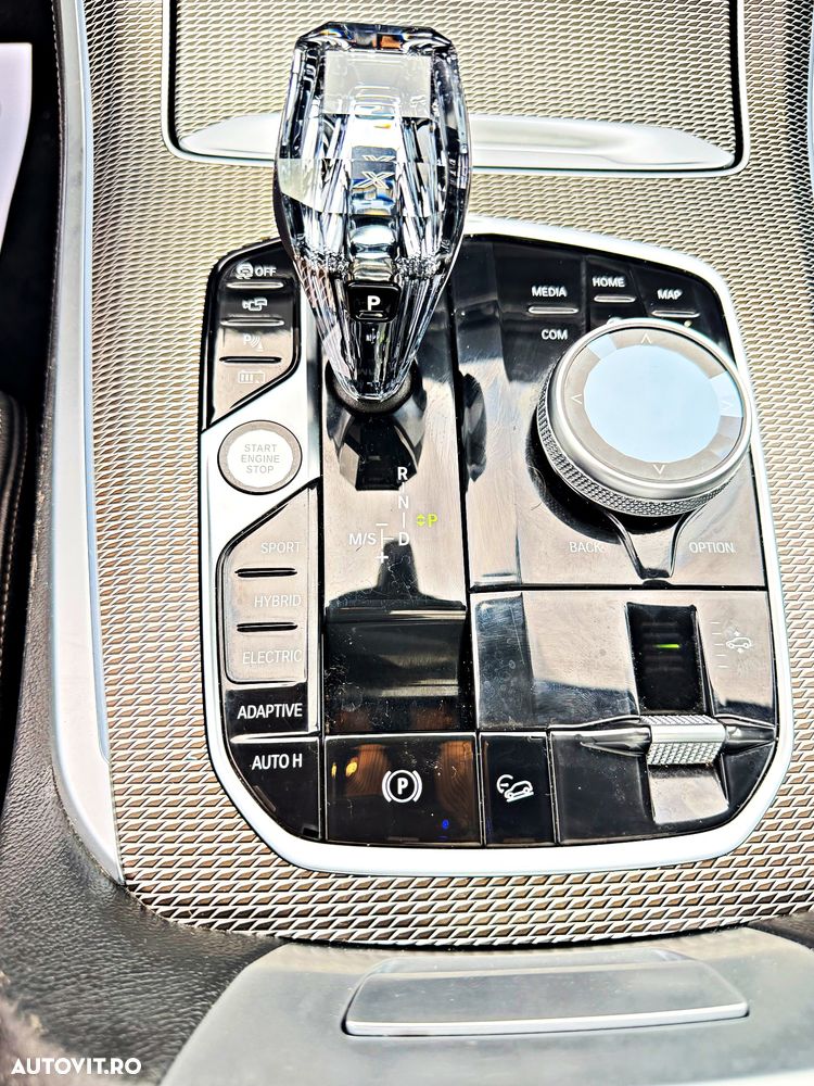 BMW X5 2020 — imagine 32