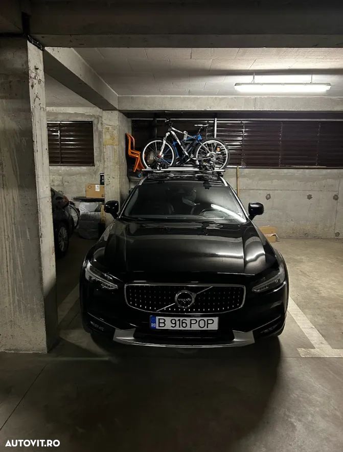 Volvo V90 Cross Country D5 AWD Geartronic Pro - 20