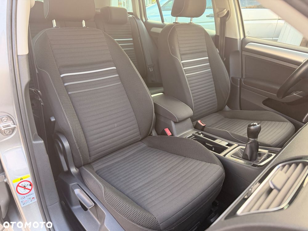 Volkswagen Golf 1.4 TSI BlueMotion Technology Cup - 26