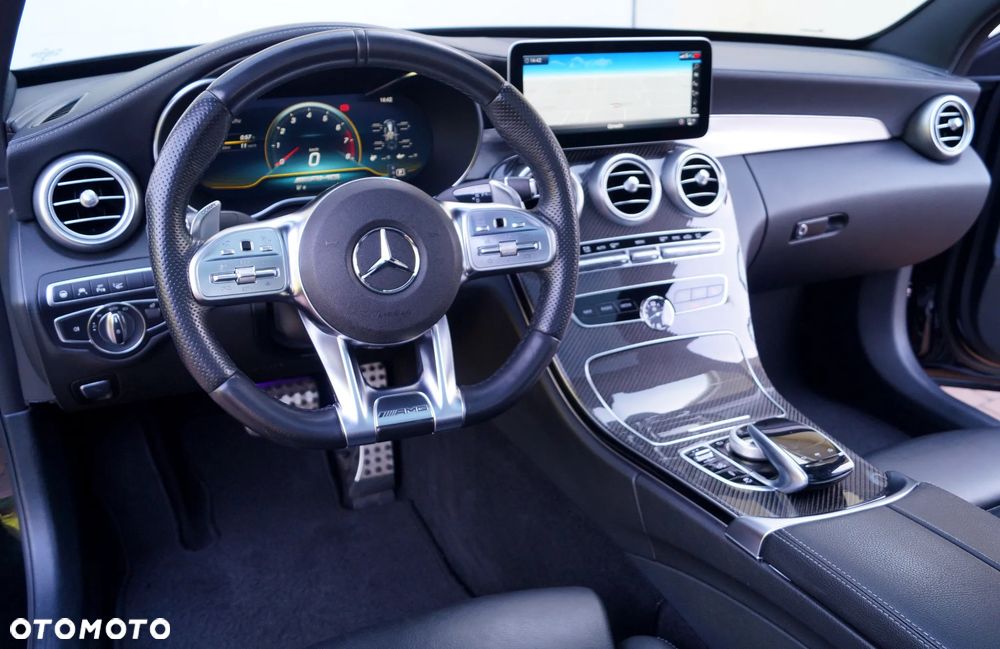 Mercedes-Benz Klasa C AMG 43 4Matic AMG TCT 9G - 17