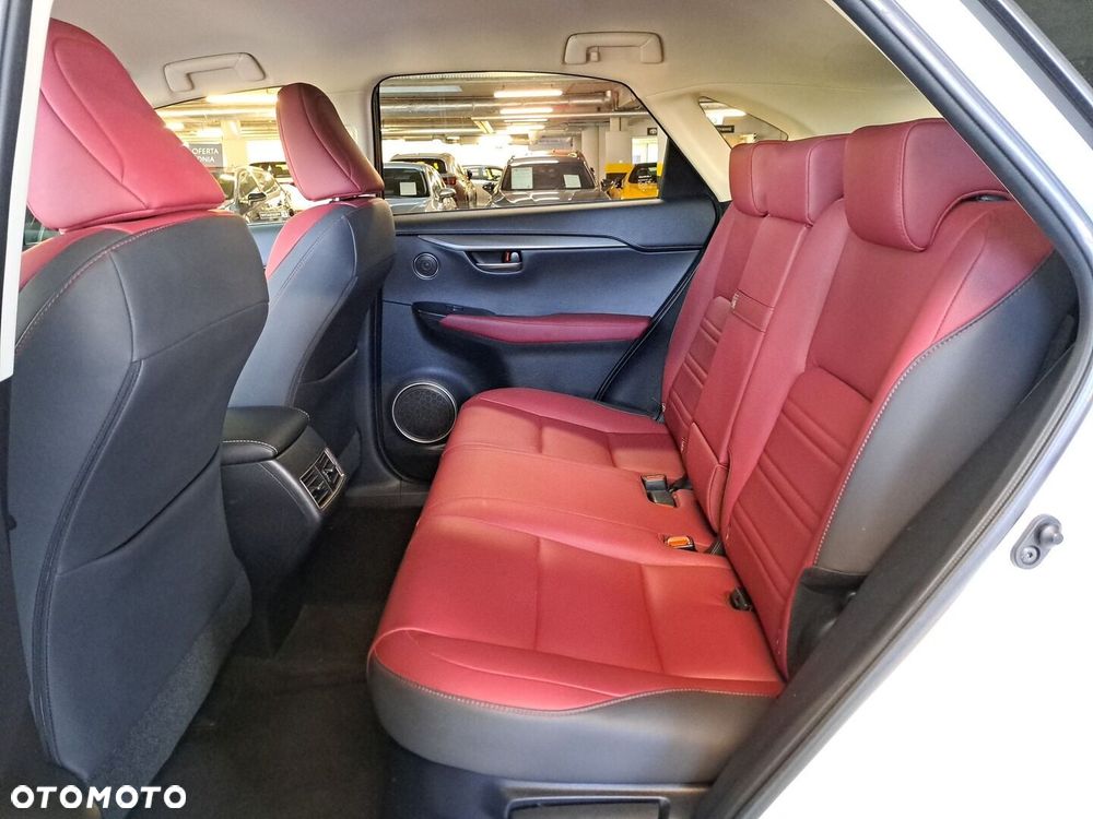Lexus NX 300h F Impression AWD - 13