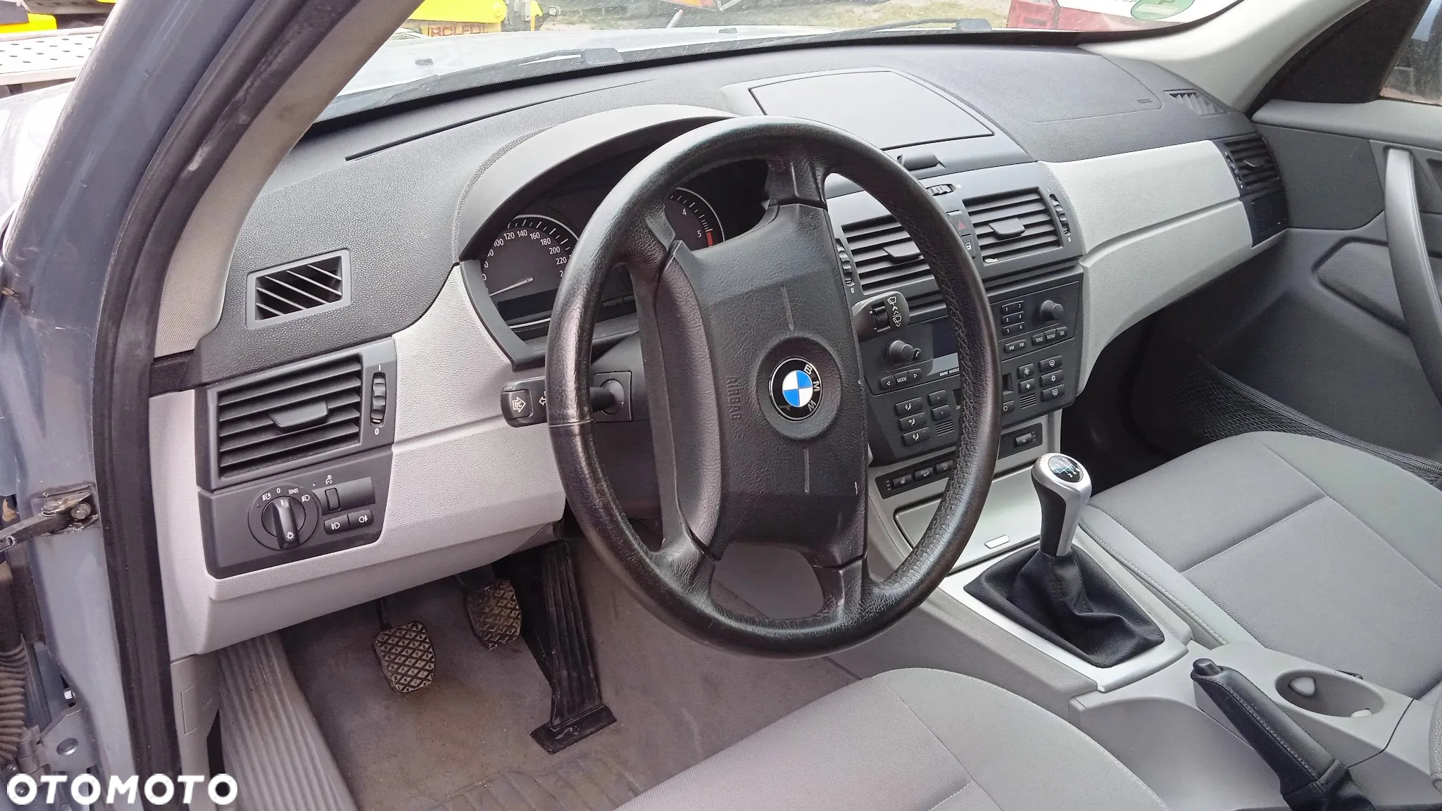 Na części BMW X3 E83 3.0 D M57N2 Bluewater metallic zderzak maska błotnik drzwi klapa bagażnika szyba czołowa karoseryjna fotel kanapa deska rozdzielcza pas przedni - 7