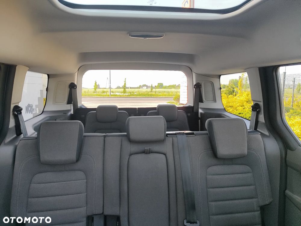 Ford Tourneo Connect Grand 1.5 TDCi Start/Stop Titanium - 17