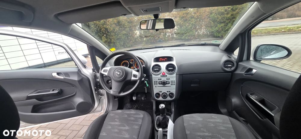 Opel Corsa 1.2 16V Enjoy - 29