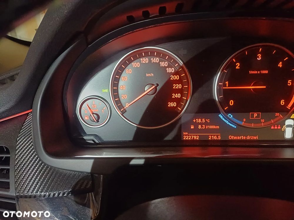 BMW X5 xDrive25d - 17