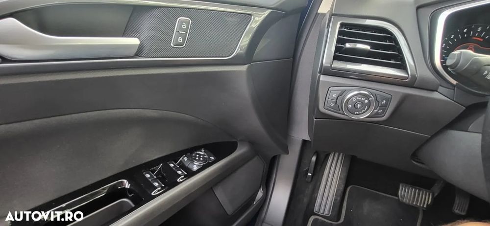 Ford Mondeo 2.0 TDCi Aut. Trend - 10