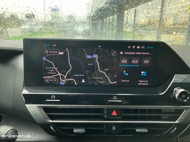 Citroën C4 PureTech 130 Stop&Start EAT8 SHINE - 26