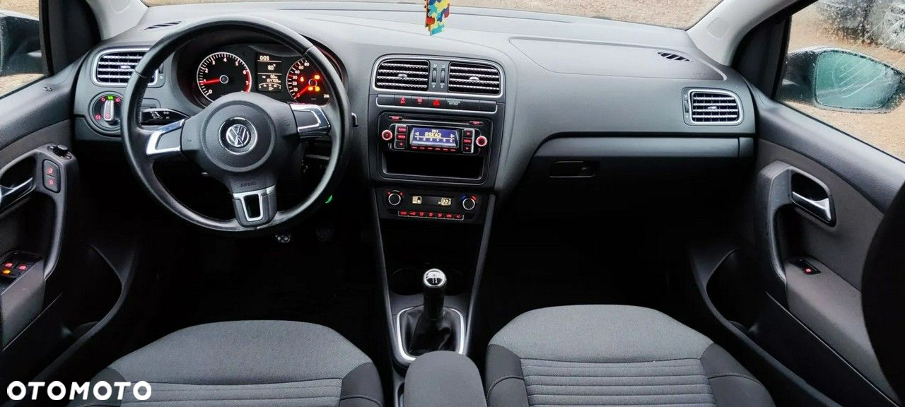 Volkswagen Polo - 8