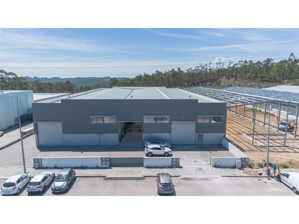 Armazém Industrial | 650 m² | Indústria Tipo 3 | 5 minutos A32 - Grande imagem: 3/33