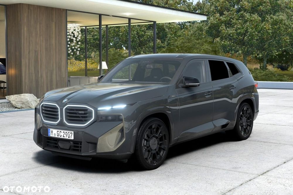 BMW XM