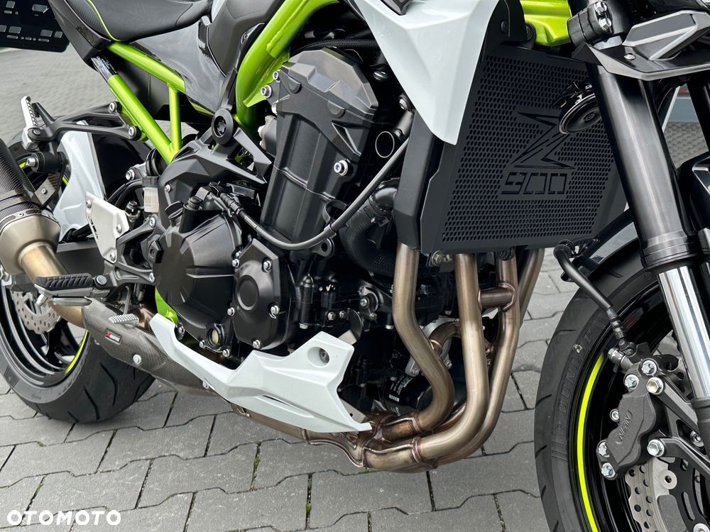 Kawasaki Z 900 - 20