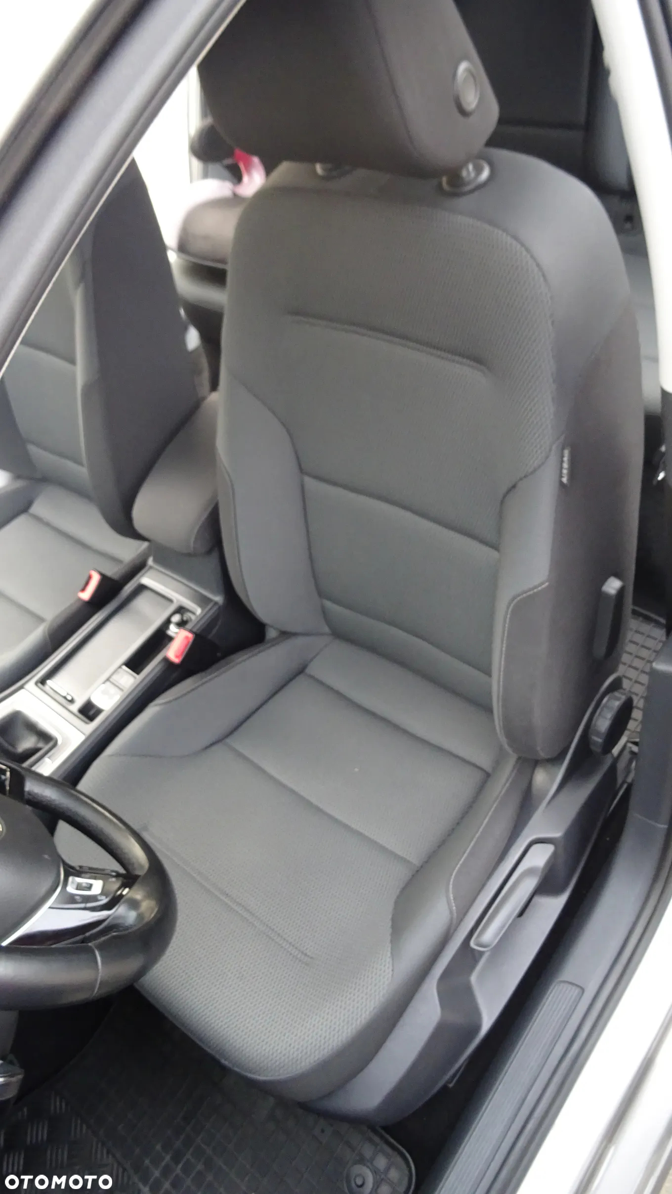 Volkswagen Golf VII 1.6 TDI BMT Comfortline - 20