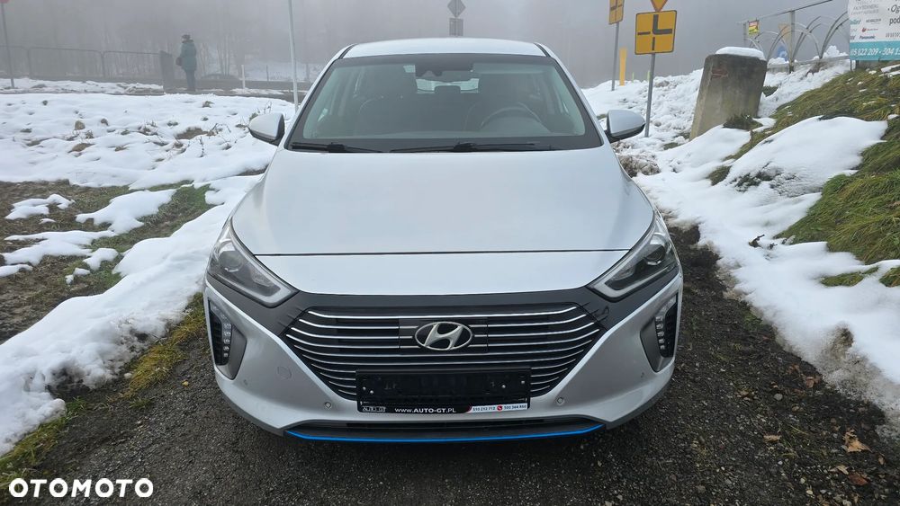 Hyundai IONIQ 1.6 GDI Premium - 3