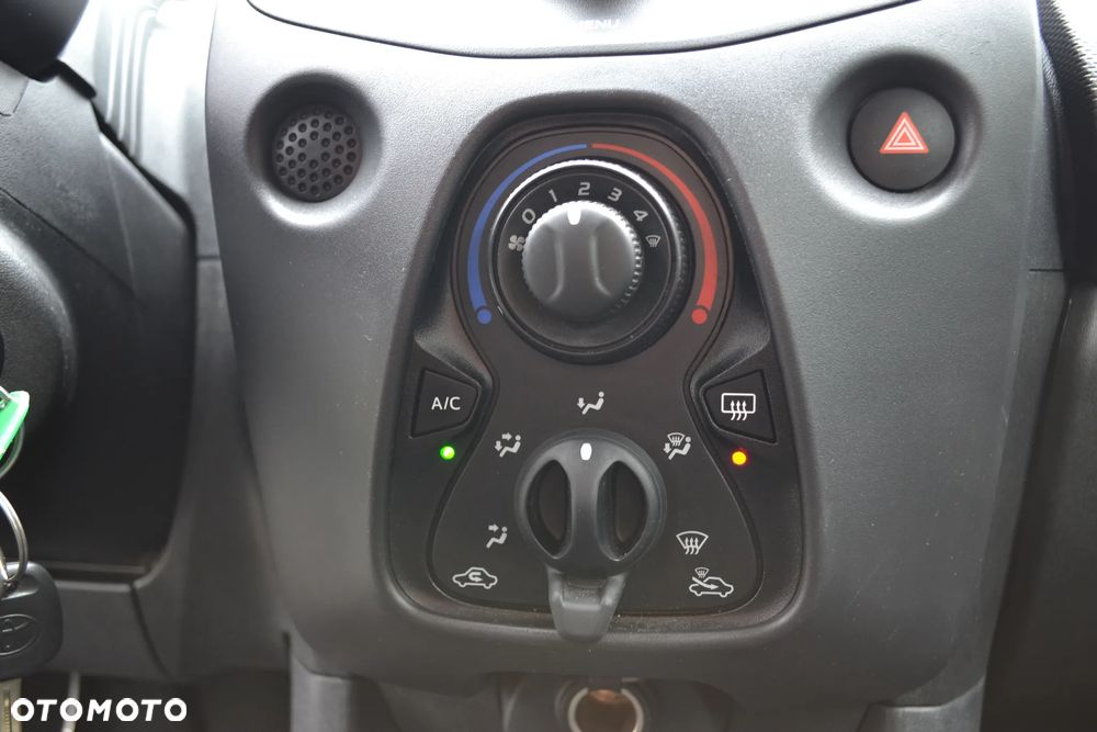 Toyota Aygo - 14