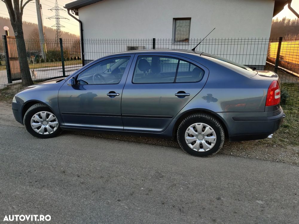 Skoda Octavia 2.0 TDI DPF Elegance - 2