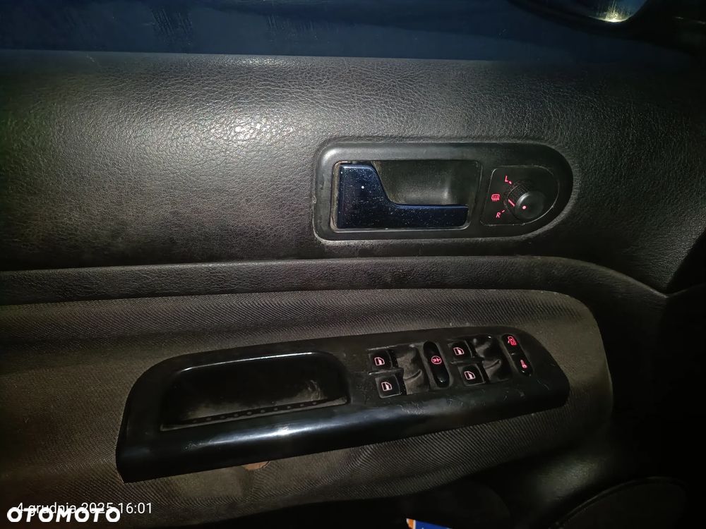 Volkswagen Golf - 15