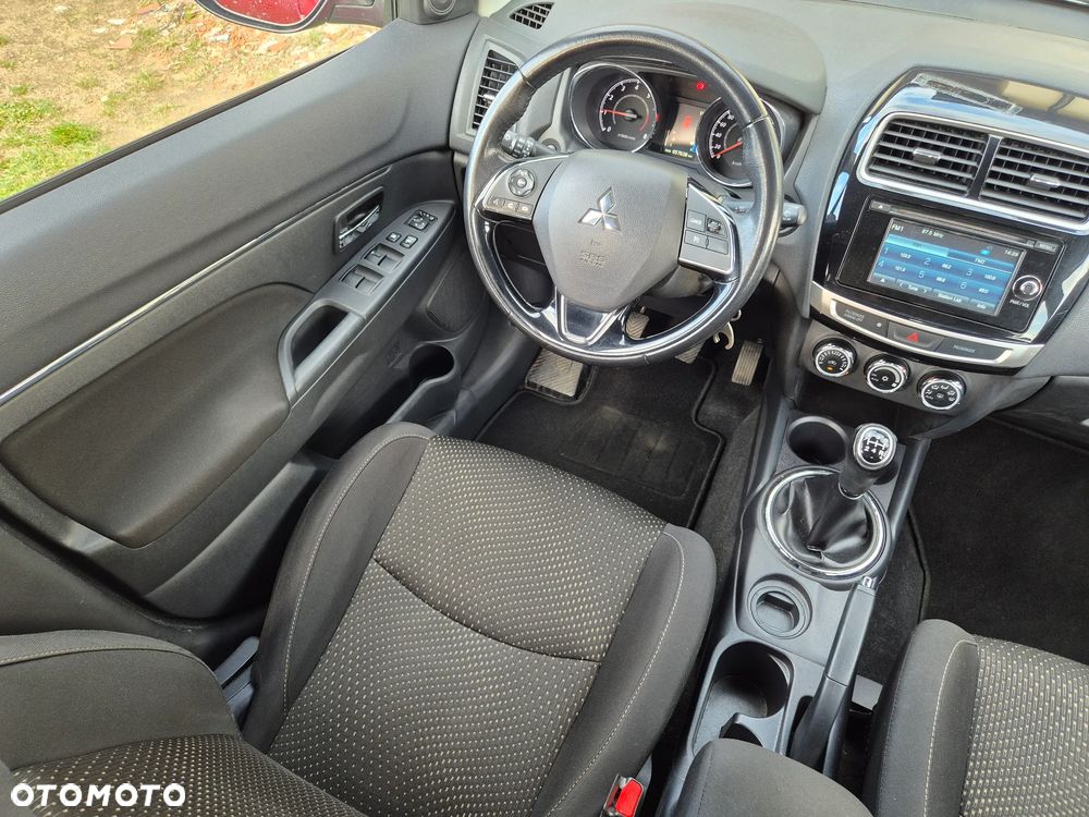 Mitsubishi ASX 1.6 2WD SUV-Star - 12