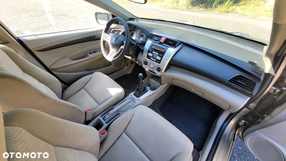 Honda City 1.4 Elegance - 11