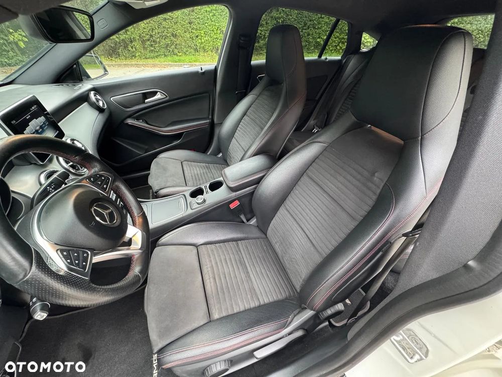 Mercedes-Benz CLA Shooting Brake 200 (CDI) d 7G-DCT AMG Line - 22
