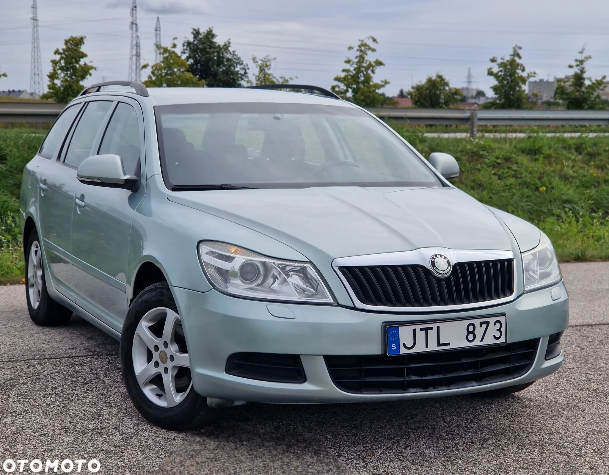 Skoda Octavia 1.6 - 16